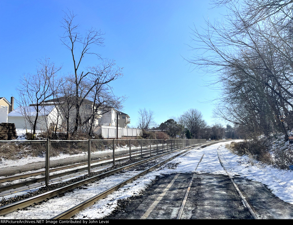 Looking east from Kingsland Station while standing on the platform 